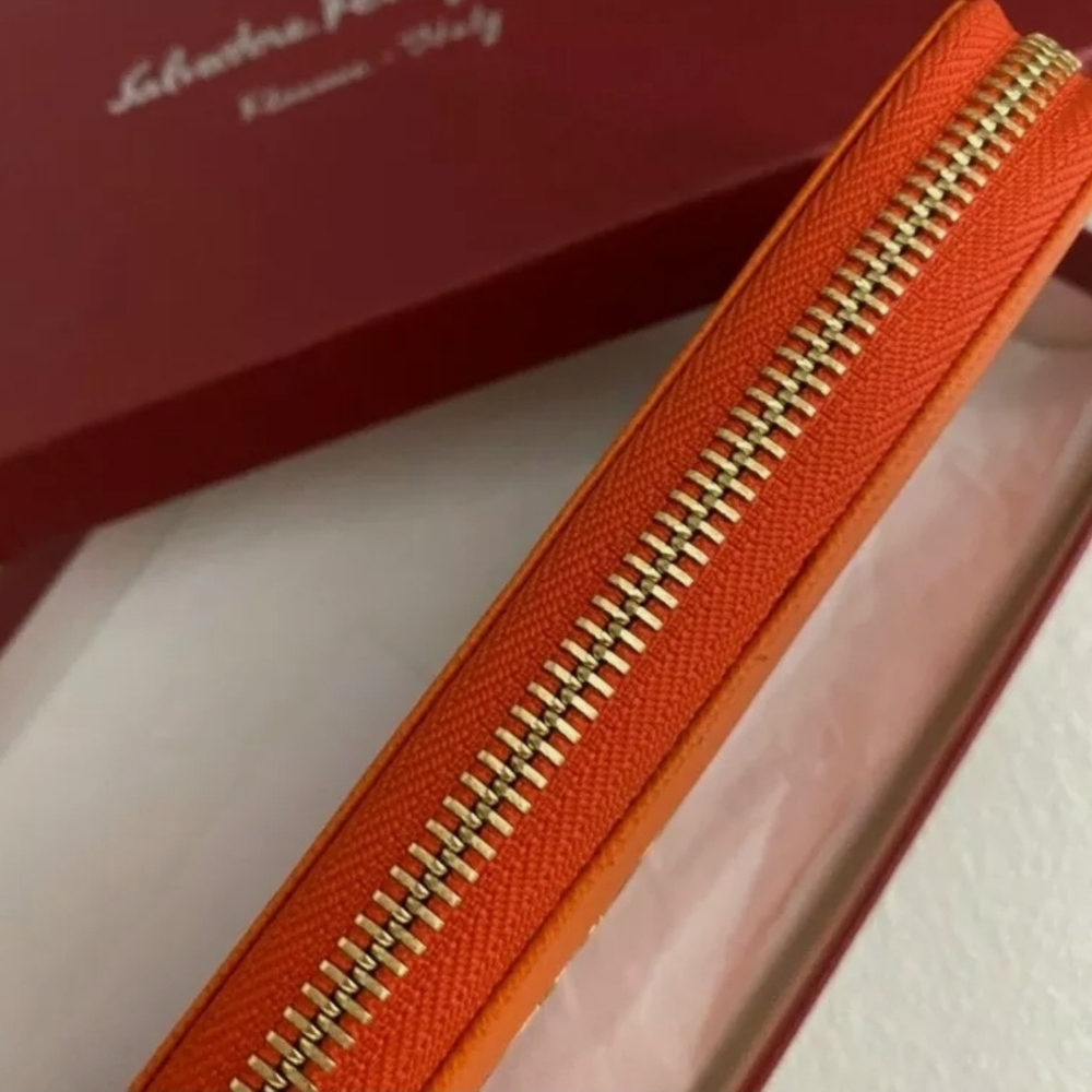 NWT ~ Salvatore Ferragamo Icona Large Gancini Zip Around Wallet ~ Lava - Picture 7 of 15